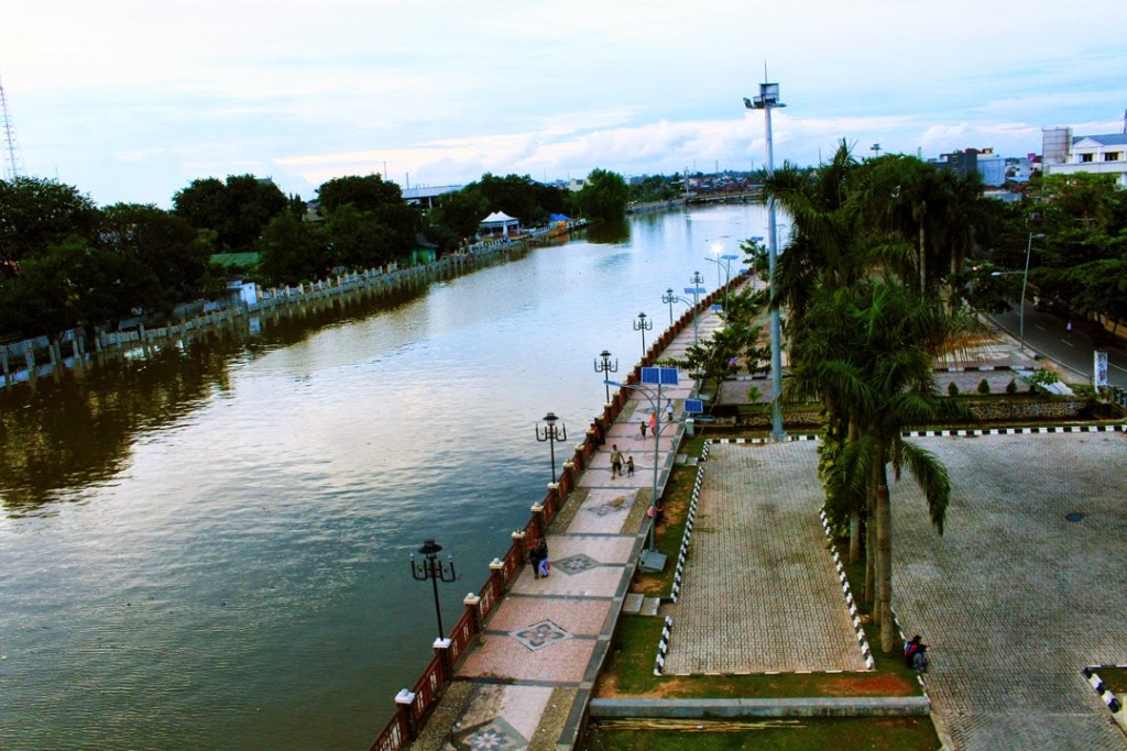 Taman Siring Banjarmasin dengan Walikota Muhidin