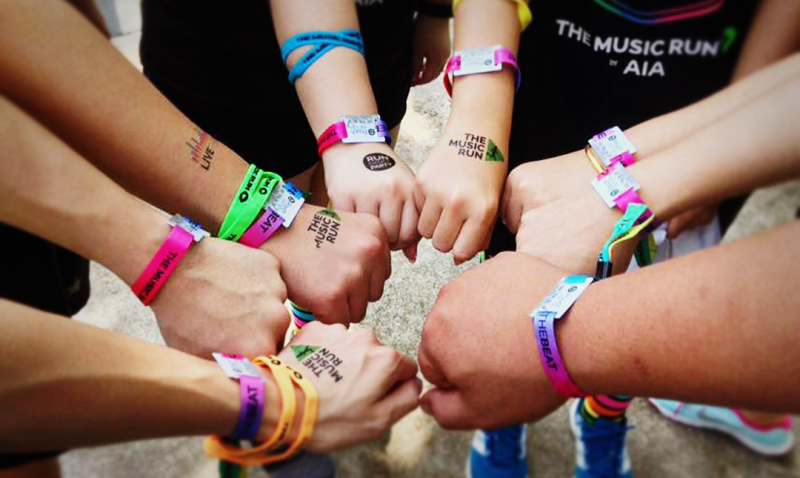 pouch cashless wristbands make concerts a safer experience