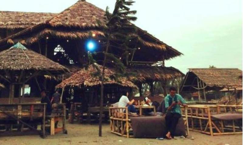 Kampung Turis Seafood Pangandaran Berkah